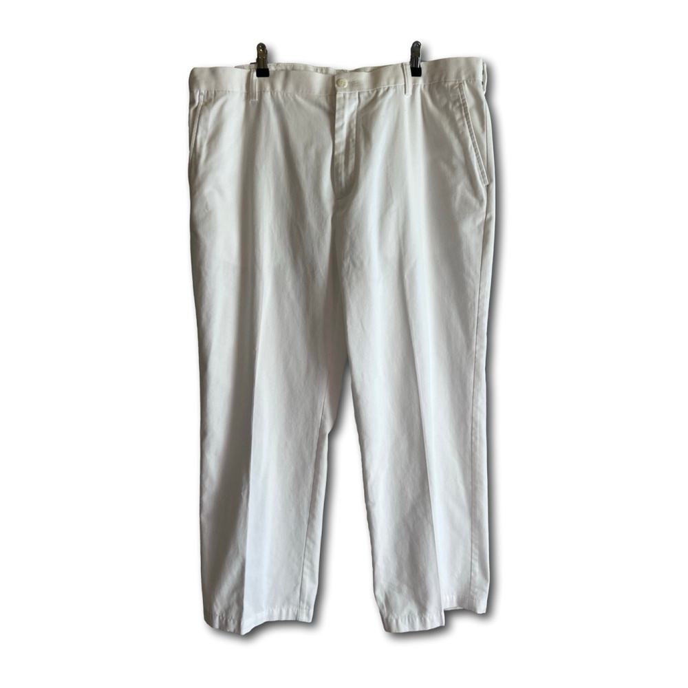 Croft & Barrow Men’s White Chino Pants Size 42x30 Classic Fit Straight Leg